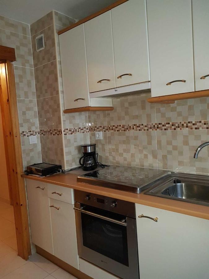 Vikerbiescas Apartamento Exterior foto